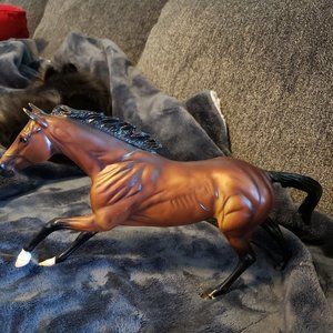 Breyer Horse - Barbaro (2006 Kentucky Winner)